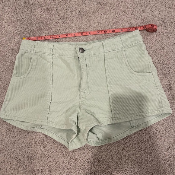 Billabong Size 28 Corduroy Shorts, soft mint green. - Picture 8 of 8
